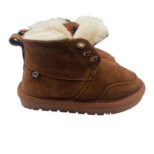 LaMO Toddler Baby Brown Suede Leather Shearling Lined Boots Slippers Cozy Size 6